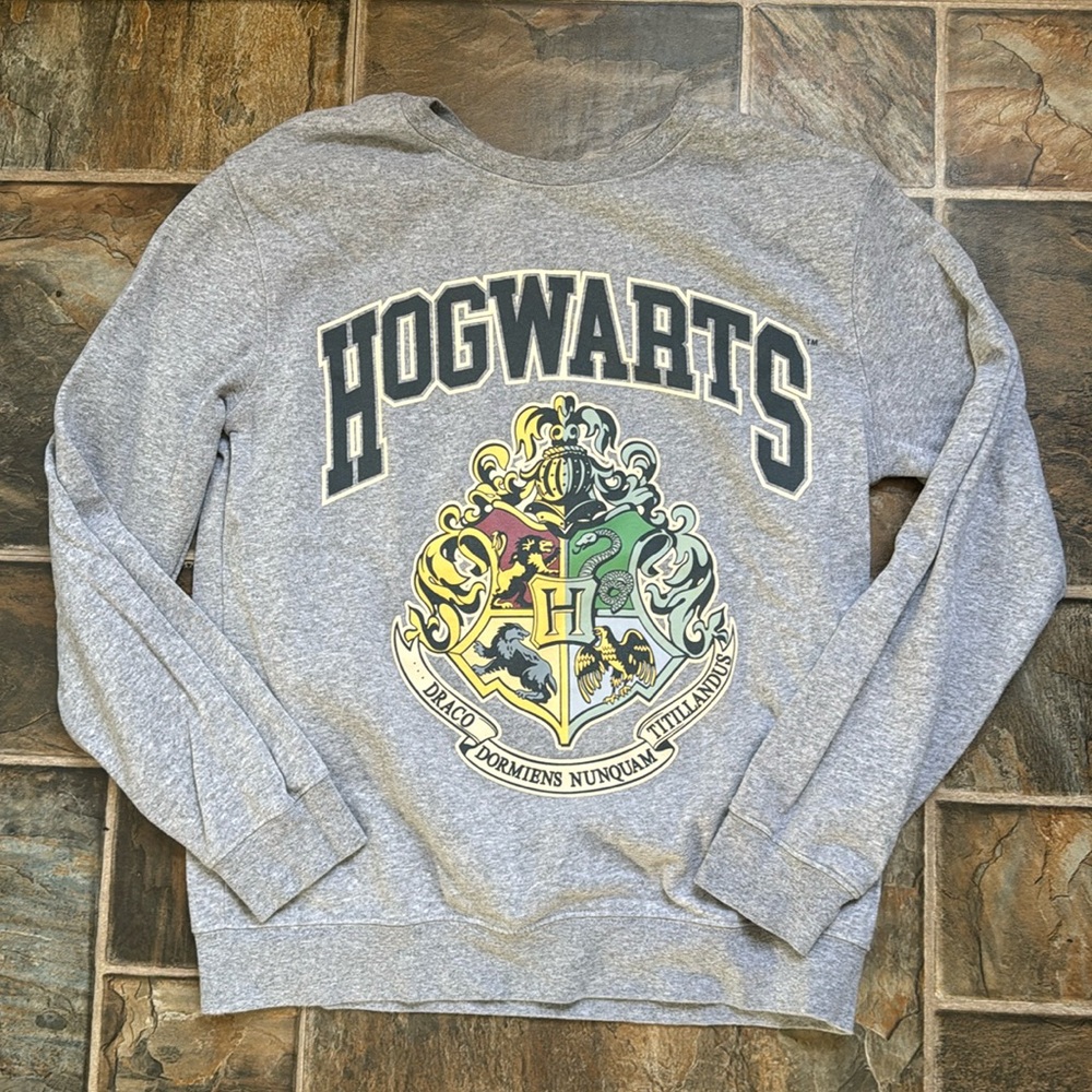 Hogwarts sweatshirt